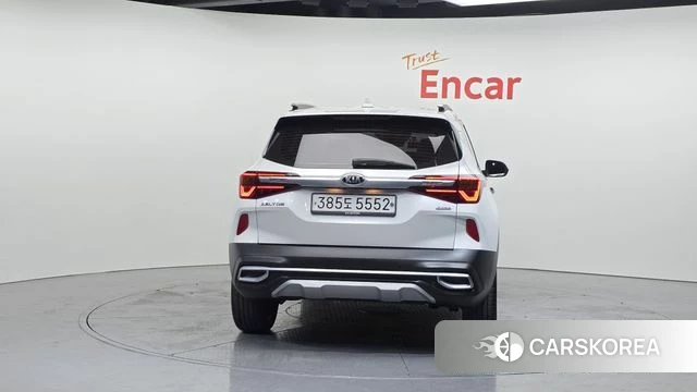 Kia Seltos id 3828619 из Кореи 14