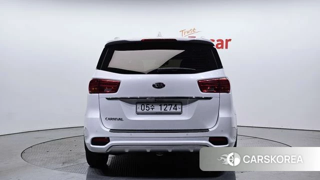Kia The New Carnival id 4557876 из Кореи 29