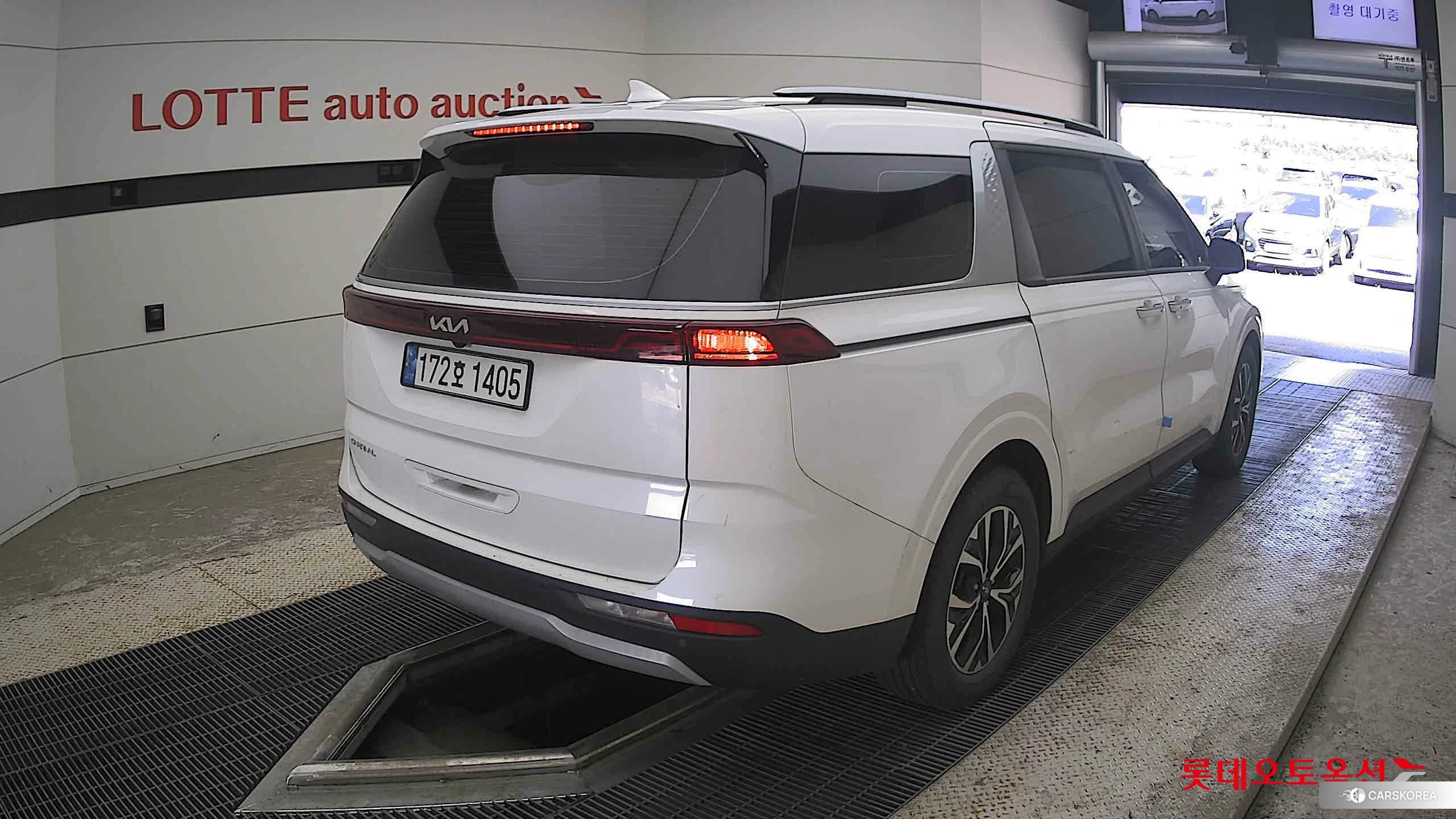 Kia Carnival id 4498422 из Кореи 30