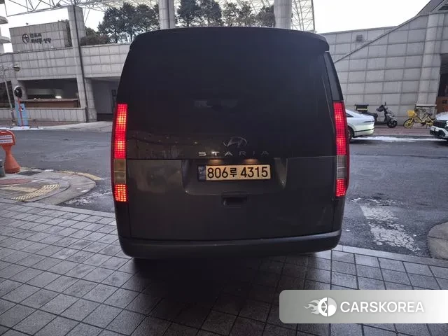 Hyundai Staria id 3654755 из Кореи 9