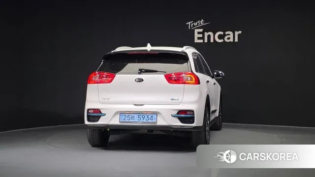 Kia Niro EV id 3349801 из Кореи 14