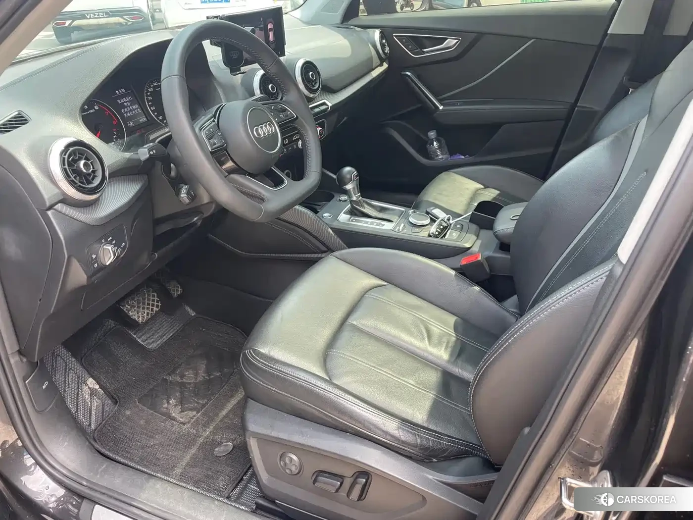 Audi Q2L id 4655260 из Китая 14