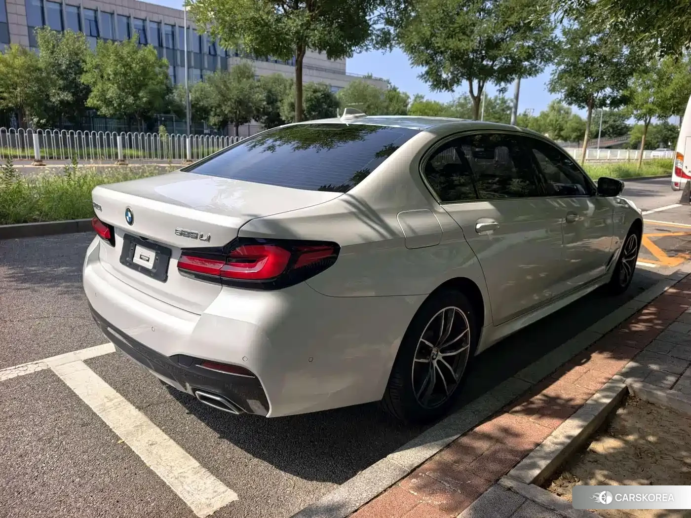 BMW 5 series id 4681153 из Китая 19