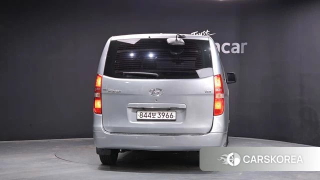 Hyundai The New Grand Starex id 4311051 из Кореи 14