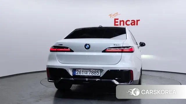 BMW 7 Series (G70) id 3528294 из Кореи 14