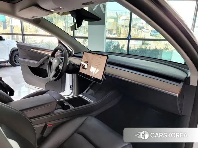 Tesla Model Y id 3389176 из Кореи 14