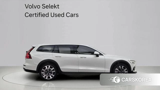 Volvo V60 Cross-Country 2nd Generation id 4016816 из Кореи 14