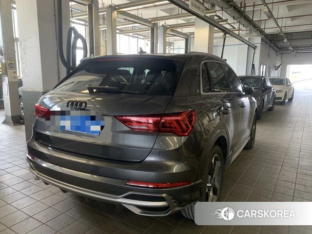 Audi Q3 2023 Темно-серый из Китая, фото 5