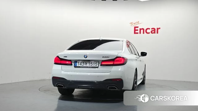 BMW 5 Series (G30) id 4778863 из Кореи 29