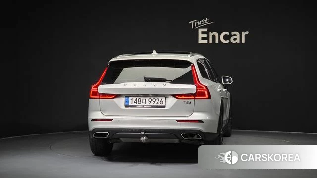 Volvo V60 Cross-Country 2nd Generation id 4557331 из Кореи 28