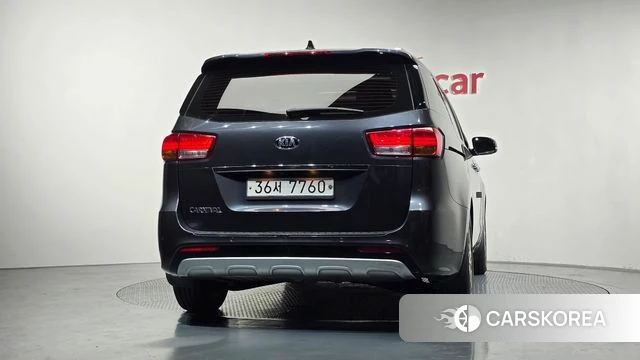 Kia All New Carnival id 3886619 из Кореи 14