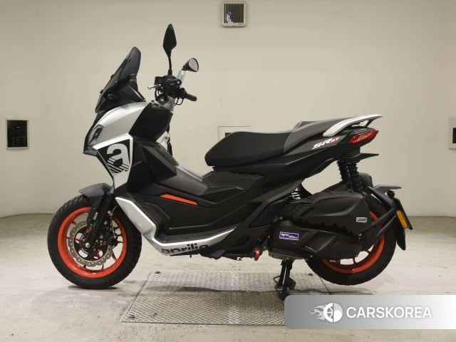 Aprilia SR GT200 2023 из Японии