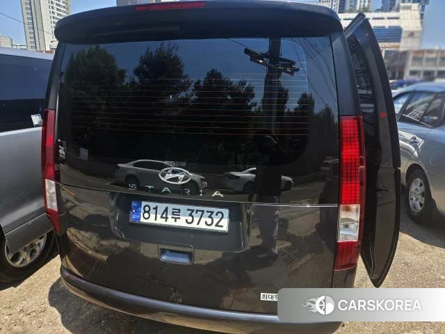 Hyundai Staria id 4381779 из Кореи 13