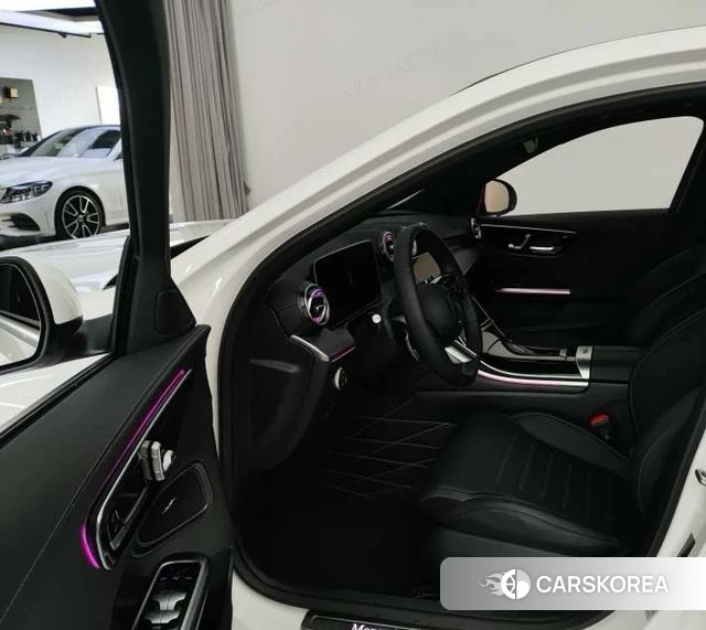 Mercedes-Benz Class C 2024 Белый из Китая, фото 4