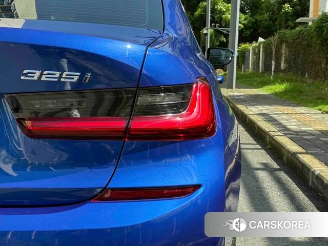 BMW 3 series id 4217438 из Китая 17