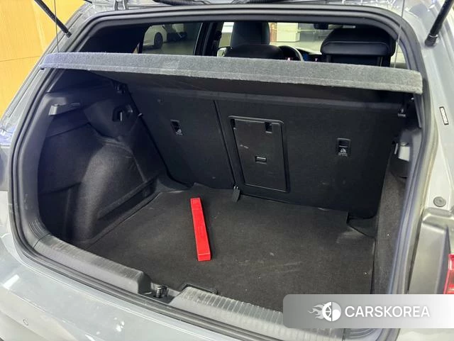 Volkswagen Golf id 4264661 из Китая 11