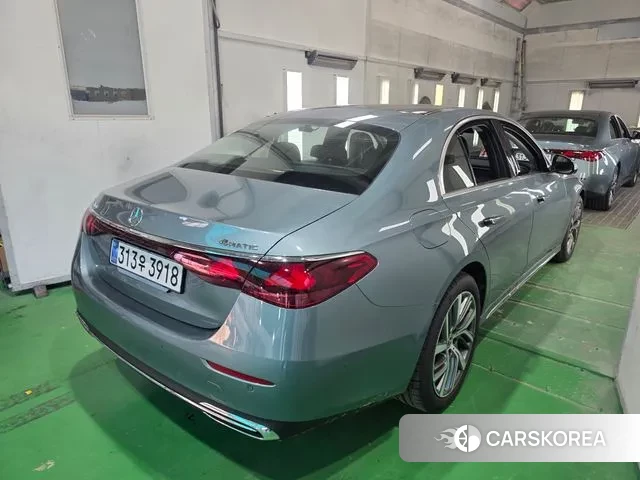 Mercedes-Benz E-Class W214 id 3499072 из Кореи 8