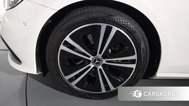 Mercedes-Benz E-Class W213 id 3318467 из Кореи 14