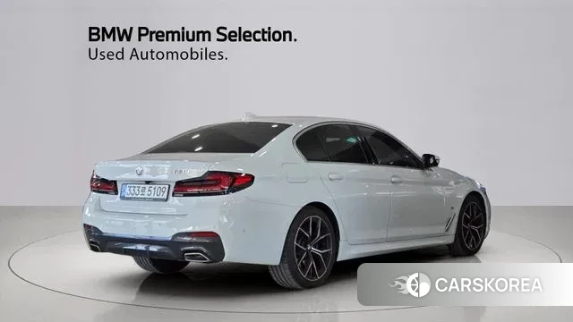 BMW 5 Series (G30) id 3518238 из Кореи 9