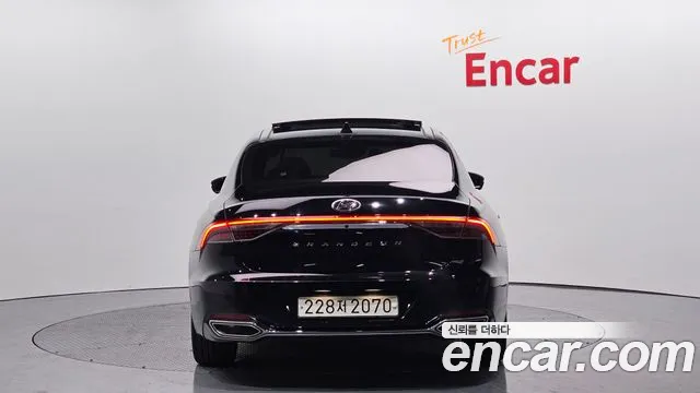 Hyundai The New Grandeur IG id 2280471 из Кореи 14