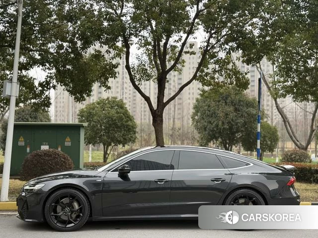 Audi A7 2021 Темно-серый из Китая, фото 4