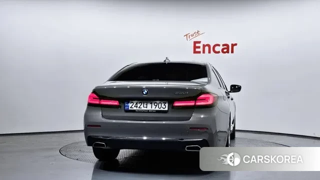 BMW 5 Series (G30) id 3726633 из Кореи 14