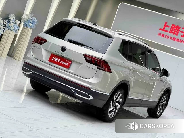 Volkswagen Tiguan L id 4277509 из Китая 12