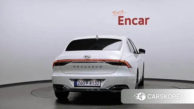 Hyundai The New Grandeur IG id 3016694 из Кореи 14