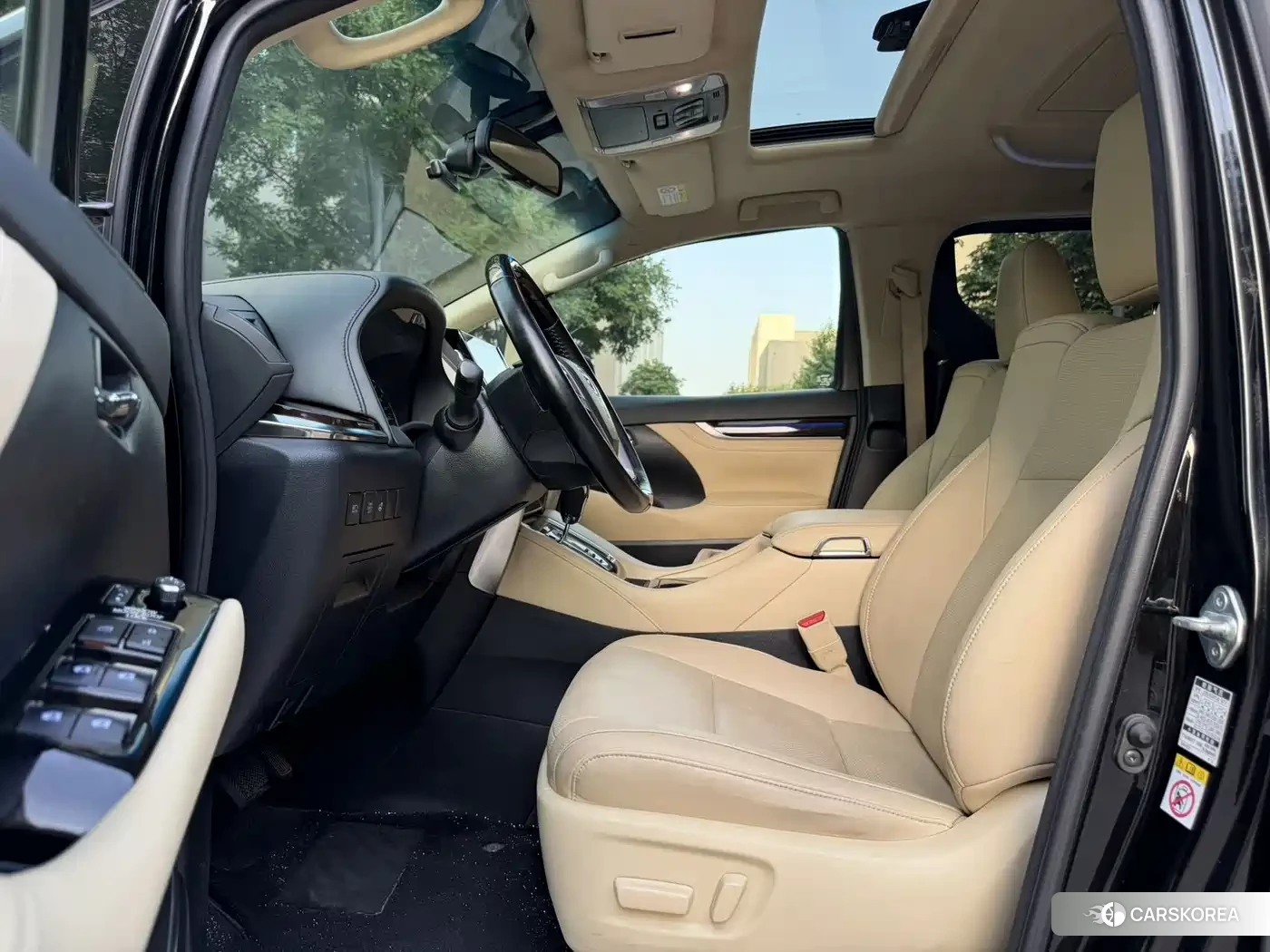 Toyota Elfa id 4628295 из Китая 18