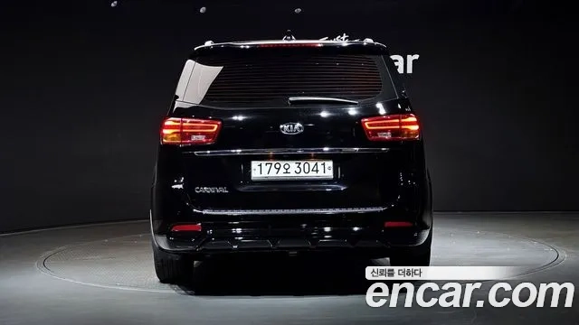 Kia The New Carnival id 2897227 из Кореи 14