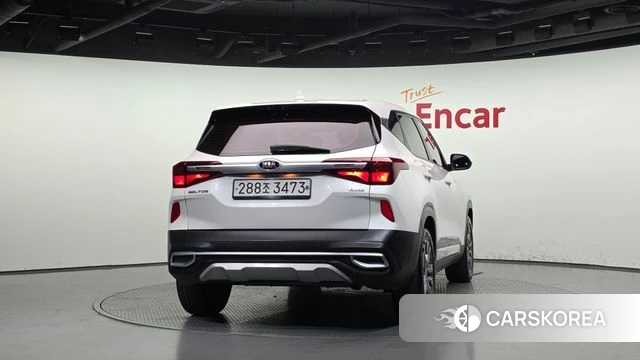 Kia Seltos id 4794554 из Кореи 14