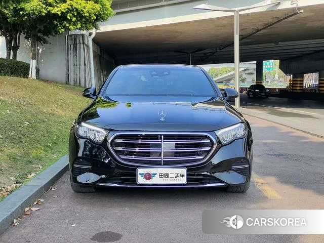Mercedes-Benz E-class 2025 Черный из Китая, фото 5