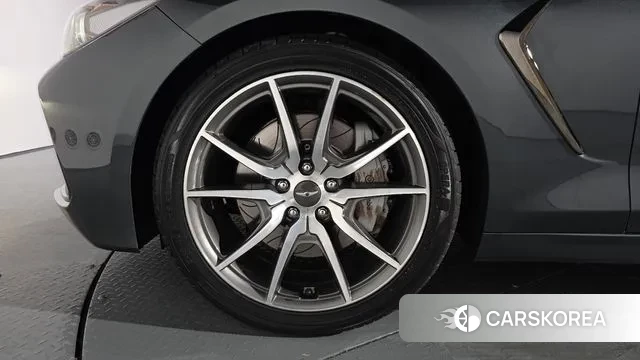 Genesis G70 id 2990801 из Кореи 14