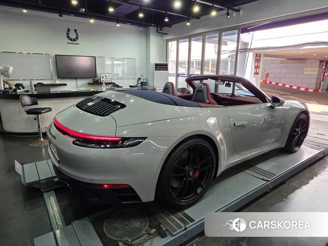 Porsche 911(992) id 4433187 из Кореи 14