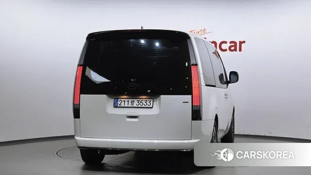 Hyundai Staria id 3517632 из Кореи 14