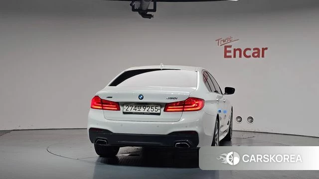 BMW 5 Series (G30) id 4417123 из Кореи 28