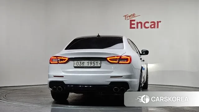 Maserati Quattroporte id 3631728 из Кореи 14