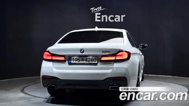 BMW 5 Series (G30) id 2843354 из Кореи 14