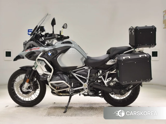 BMW R1250GS ADVENTURE 2021 из Японии