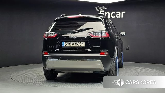 Jeep Cherokee (KL) id 3910102 из Кореи 14