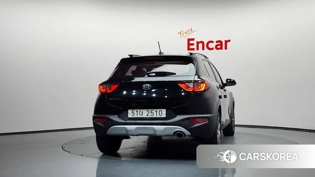 Kia Stonic id 4900845 из Кореи 14