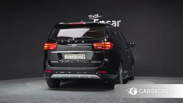 Kia The New Carnival id 3788977 из Кореи 14