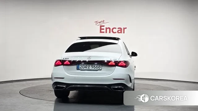 Mercedes-Benz E-Class W214 id 3523325 из Кореи 15