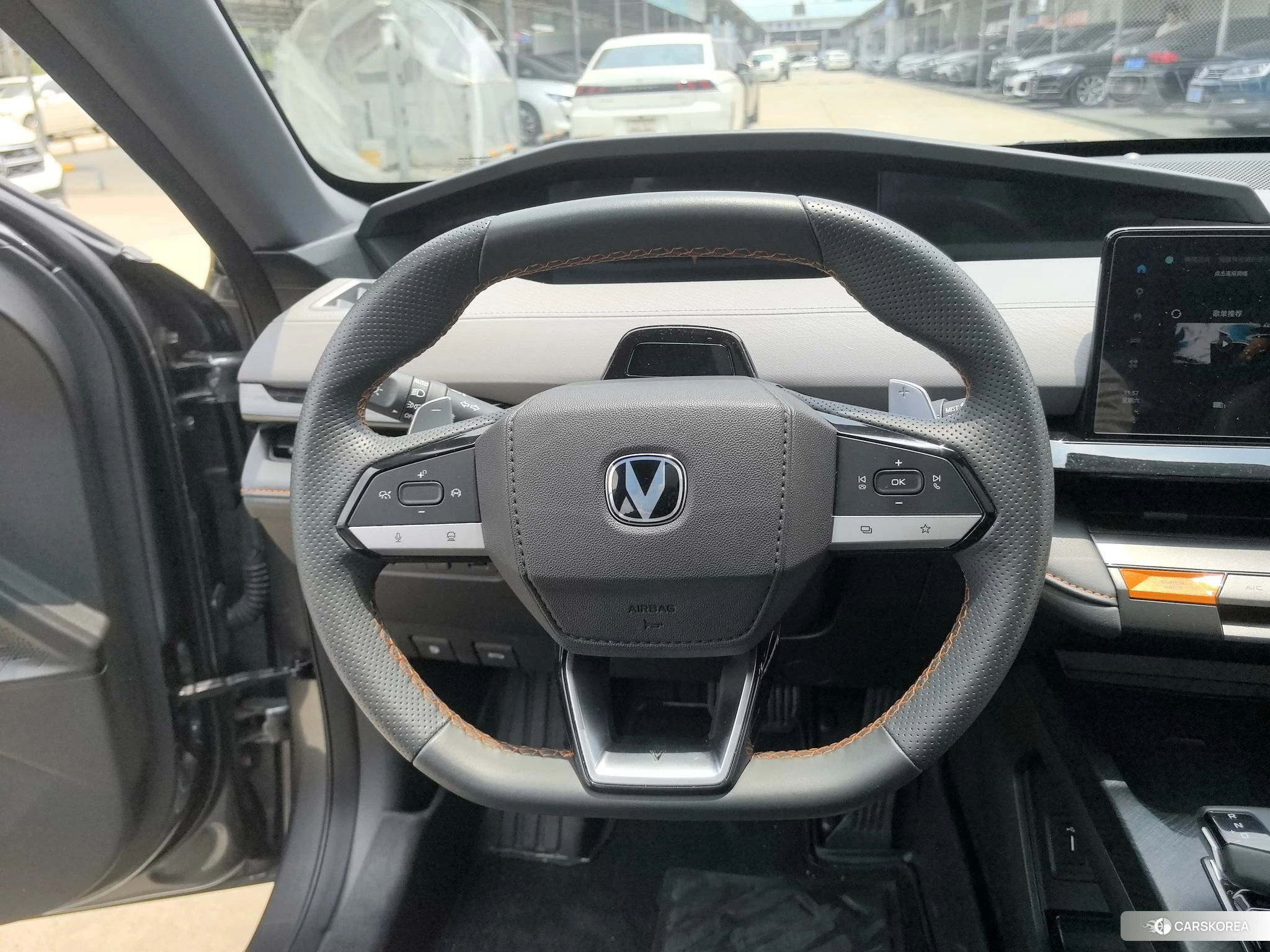 Chang'an UNI-V id 4485306 из Китая 7