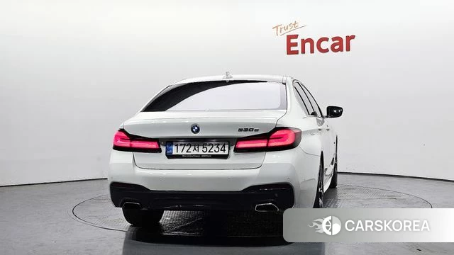 BMW 5 Series (G30) id 4401796 из Кореи 26