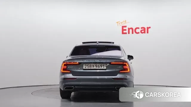 Volvo S60 3rd generation id 3428545 из Кореи 14