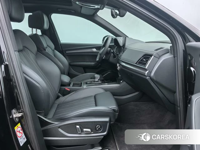 Audi Q5L id 4228499 из Китая 12