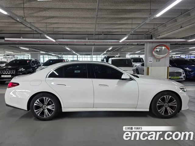 Mercedes-Benz E-Class W214 id 2708354 из Кореи 4