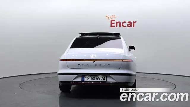 Hyundai Grandeur (GN7) id 2673987 из Кореи 14