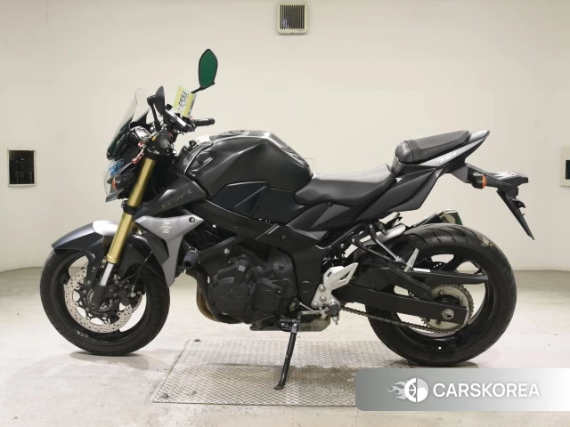 Проданный Suzuki GSR750 ABS 2016 из Японии, фото 2